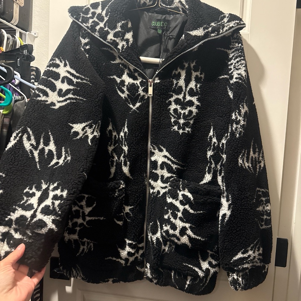 Dolls Kill Black & White tribal Sherpa Zip Jacket